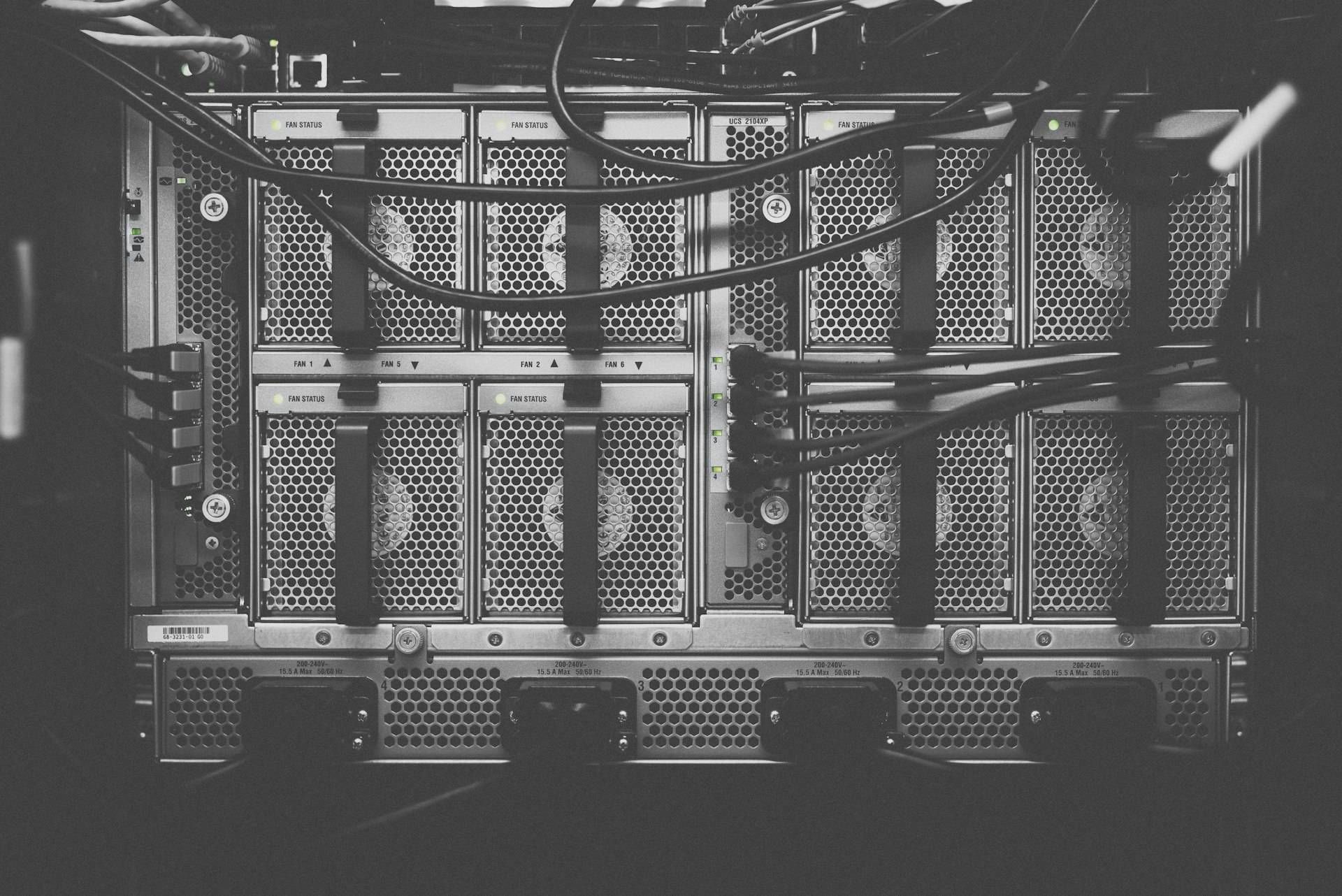 Servidor protegido por firewall Fortinet